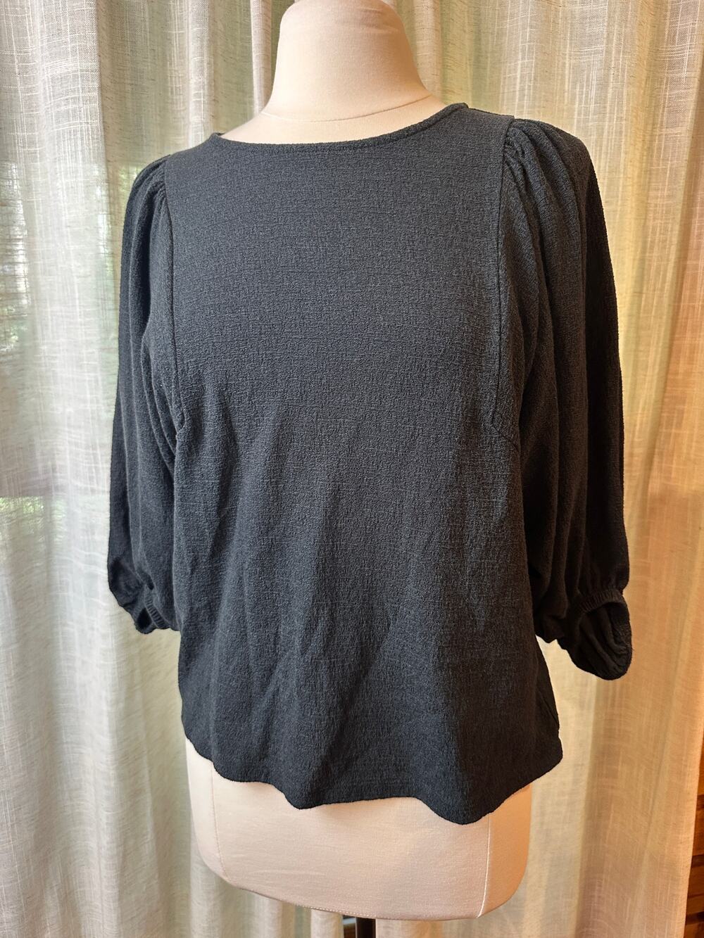 Banana Republic Textured Puff Sleeve Blouse Black XS